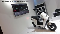 PT Astra honda Motor (AHM) menjadikan ajang Indonesia International Motor Show (IIMS) 2023 untuk menampilkan berbagai kejutan, termasuk produk-produk andalan kelas dunia dan pengenalan pebalap belia binaan yang siap bertarung di ajang balap internasional.