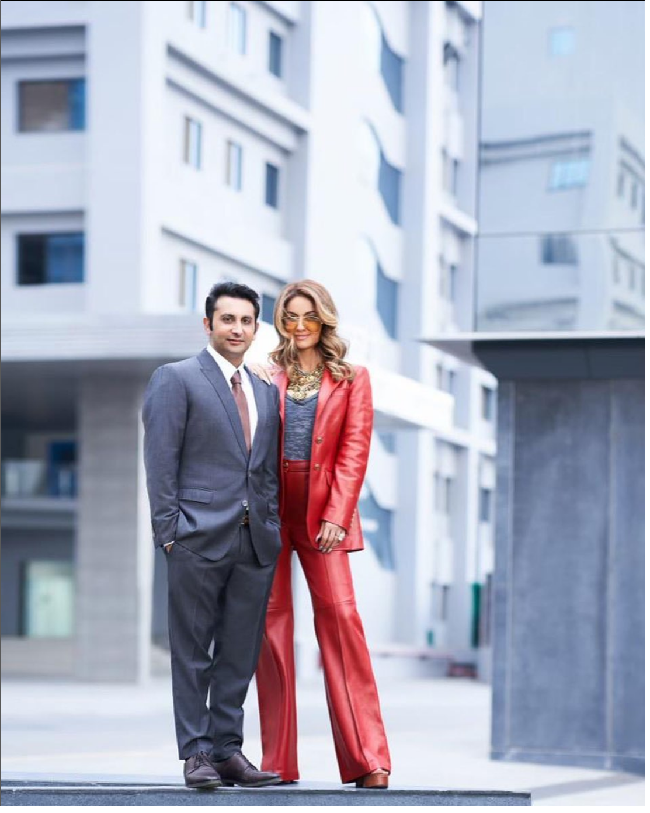 Natasha merupakan istri dari anak tunggal Cyrus Poonawall, Adar Poonawalla. Suaminya menjabat sebagai Chief Executive Serum Institute of India. Foto: Instagram