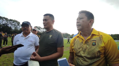 Pangdam IX/Udayana Mayjen Sonny Aprianto bersama Kapolda Bali Irjen Putu Jayan Danu Putra dan Wagub Bali Cok Ace di Komplek Kesatrian Praja Raksaka, Denpasar, Kamis (16/2/2023).(I Wayan Sui Suadnyana/detikBali)