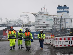 Pasokan LNG dari Uni Emirat Arab Tiba di Jerman