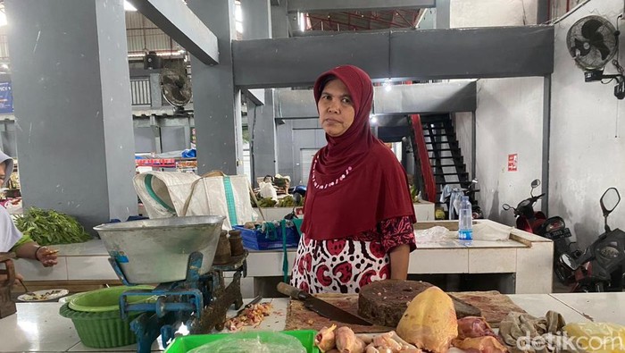 Pedagang ayam di Blitar