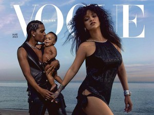 Penampilan Rihanna Bersama Anak dan A$AP Rocky di Sampul Majalah Vogue
