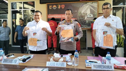 Polda NTB menangkap 19 pemain togel dari Mataram, Sumbawa, hingga Bima. Mereka terjaring dalam 13 kasus dalam tiga pekan terakhir.