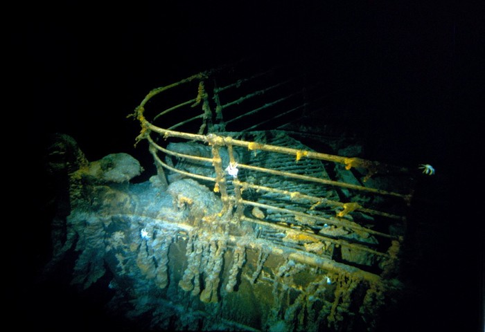 Titanic bow is seen during a dive at the resting place of the Titanics wreck, July, 1986. WHOI Archives/Woods Hole Oceanographic Institution/Handout via REUTERS THIS IMAGE HAS BEEN SUPPLIED BY A THIRD PARTY. NO RESALES. NO ARCHIVES. MANDATORY CREDIT