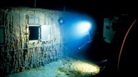 Bangkai kapal Titanic berada 3.780 meter di bawah permukaan laut di Samudra Atlantik bagian utara, berjarak 685 kilometer dari pantai Kanada. WHOI menemukan lokasi bangkai Titanic pada 1 September 1985 dalam misi bersama institusi asal Prancis.  