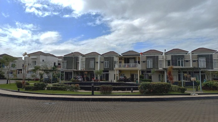 Royal Living Tangerang