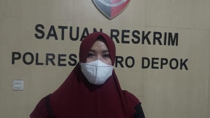 Seorang bocah pengidap autisme dijepit kepalanya oleh terapis hingga menjerit-jerit. Orang tua korban berharap pelaku mendapatkan sanksi yang setimpal. (dok Istimewa)