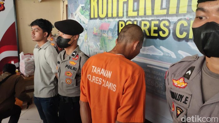 Seorang pria berinisial AF (Andrian Firmansyah) (44) warga Kecamatan Purwadadi, Ciamis, diamankan oleh Satreskrim Polres Ciamis.