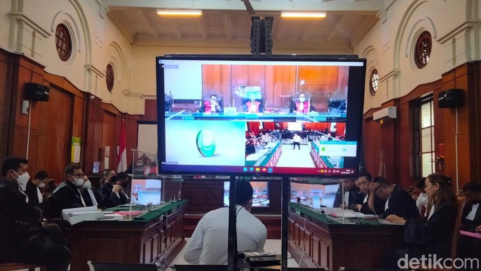 Sidang Kanjuruhan pemeriksaan saksi mahkota