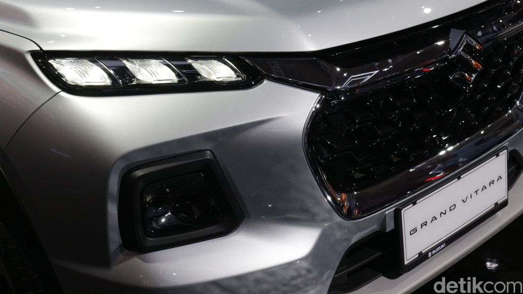 Suzuki Grand Vitara Berevolusi di IIMS 2023