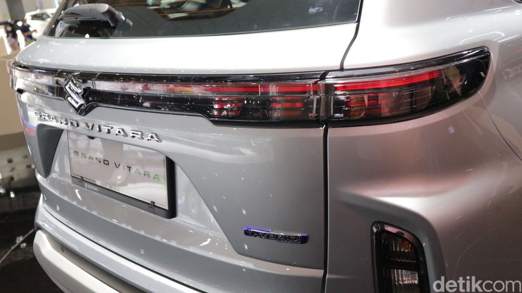 Suzuki Grand Vitara Berevolusi di IIMS 2023