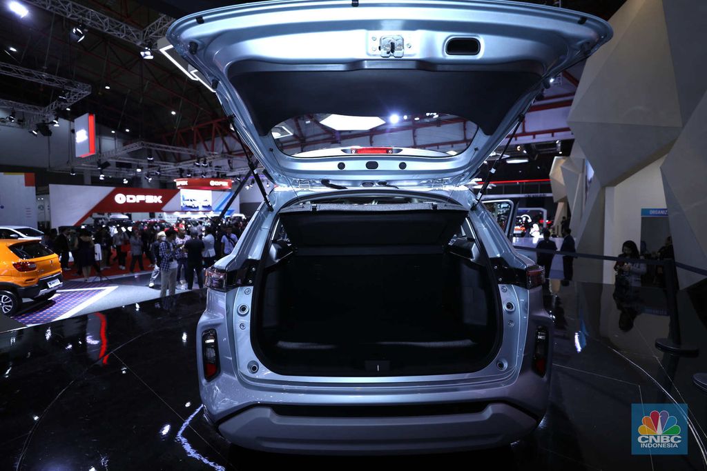 Suzuki Grand Vitara di IIMS 2023 (CNBC Indonesia/Tri Susilo)