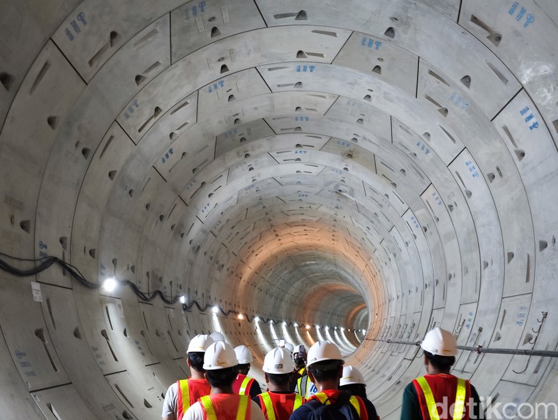 Terowongan Stasiun Monas MRT Fase 2