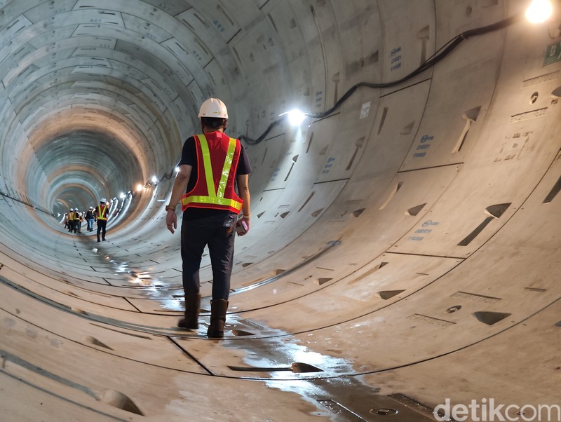 Terowongan Stasiun Monas MRT Fase 2