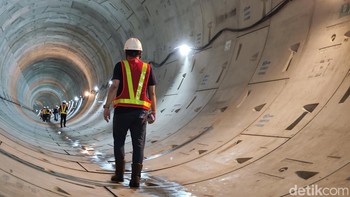 Setiap terowongan yang dibangun terdiri dari sekitar 257 ring dengan lebar satu ring (segmen) sekitar 1,5 meter. Foto: Adi Fida Rahman/detikINET