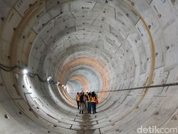 Menelusuri Terowongan Stasiun Monas MRT Fase 2
