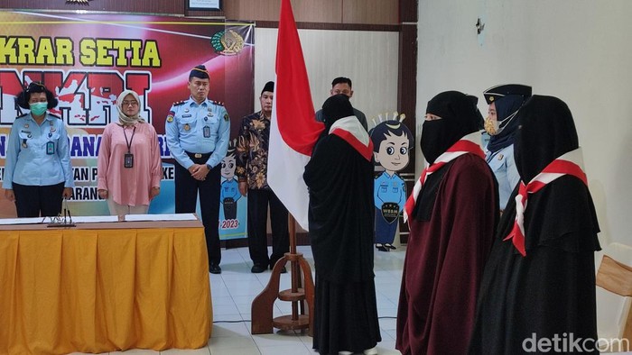 Tiga napi terorisme di Semarang nyatakan ikrar setia ke NKRI, Kamis (16/2/2023).