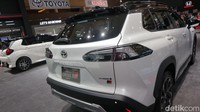 Kini Corolla Cross Hybrid GR-S tampilan sporty melengkapi line-up GAZOO Racing di Indonesia, telah ditingkatkan perannya untuk tidak hanya mempertahankan gaya sporty-nya, namun juga menguatkan feeling sport-nya.