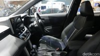 SUV perkotaan dengan kapasitas 5-penumpang ini memiliki panjang 4.460 mm, lebar 1.825 mm, dan tinggi 1.620 mm.