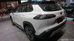 Toyota Kenalkan Varian Baru Corolla Cross Hybrid GR-S