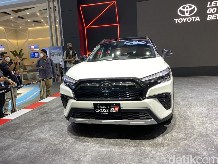 Toyota Rilis Corolla Cross GR Sporty, Harga Rp 600 Jutaan
