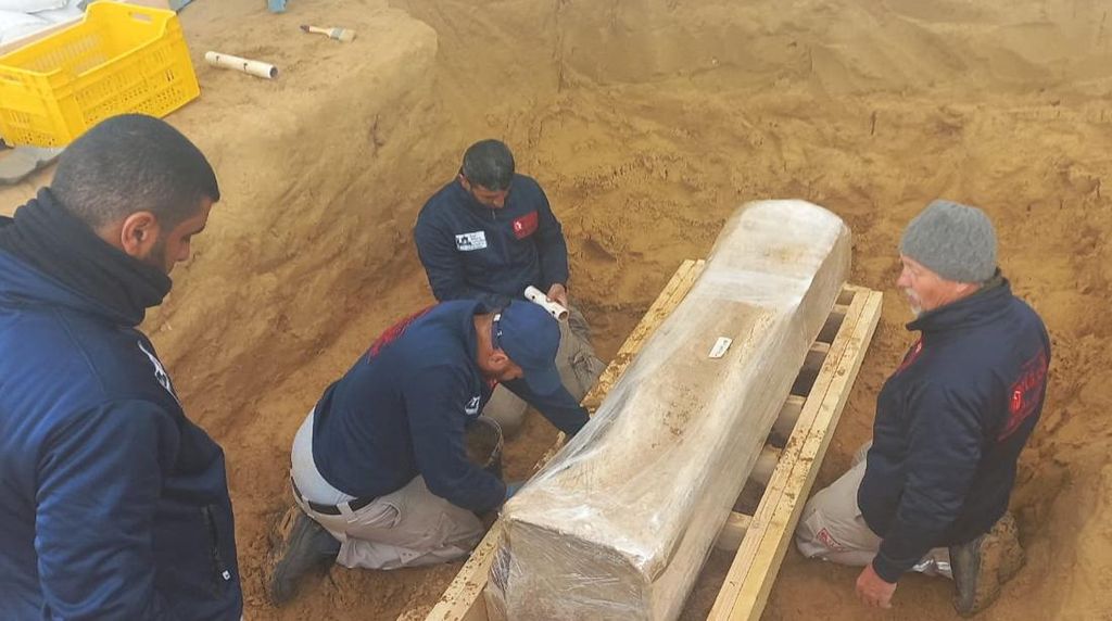 Begini Wujud Sarkofagus Era Romawi yang Ditemukan di Jalur Gaza