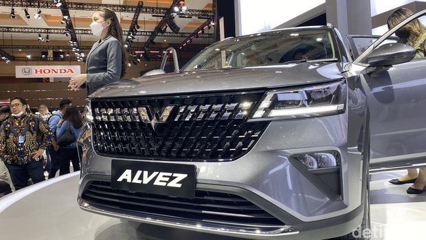 Wuling Alvez hadir di IIMS 2023