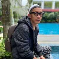 Penampilan baru Aming pun sontak mencuri atensi dari kalangan sesama artis dan para netizen. Tak sedikit yang memuji dan mendukung penampilan baru Aming tersebut. Foto: Instagram/@amingisback