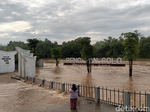 Warga Jebres Ungkap Detik-detik Meluapnya Bengawan Solo
