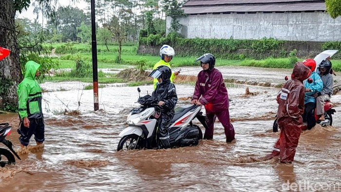banjir di bondowoso