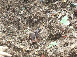 Ngeri, Gunung Sampah Jutaan Pakaian Bekas Cemarkan Kenya