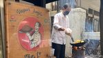 Potret Penjual Mi Anglo Bandung yang Viral gegara Mirip Jokowi