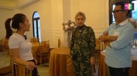 Hal keren lain dari rumah Eko Patrio adalah ruangan mirip aula yang bisa dipakai untuk jamuan makan besar. 