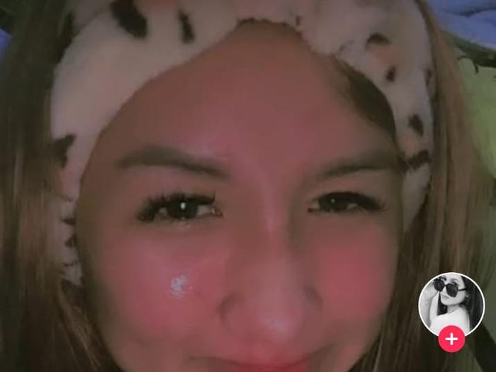 Erneli Yanti, selebgram yang bugil saat live Instagram (Foto: Istimewa) Erneli Yanti, selebgram yang bugil saat live Instagram (Foto: Istimewa)