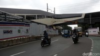 PT Transjakarta merevitalisasi 46 halte yang empat di antaranya terintegrasi dengan stasiun kereta api.
