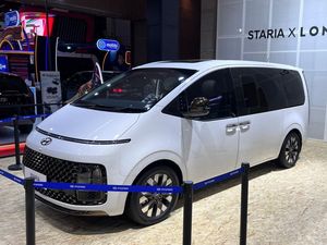 Sultan Merapat! Ada Hyundai Staria Versi Mewah Ala Lombardi, Harga Rp 1,4 M