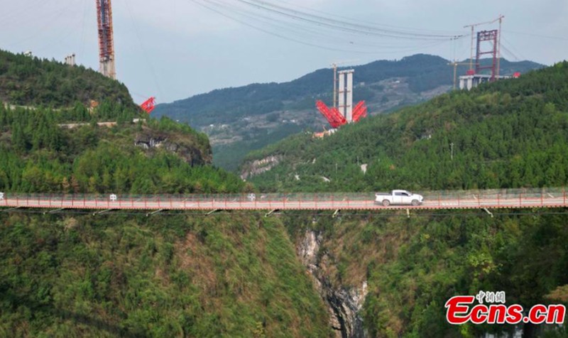 Jembatan melayang China