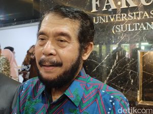 Soal 9 Hakim MK Dipolisikan, Anwar Usman: Sedang Diperiksa MKMK