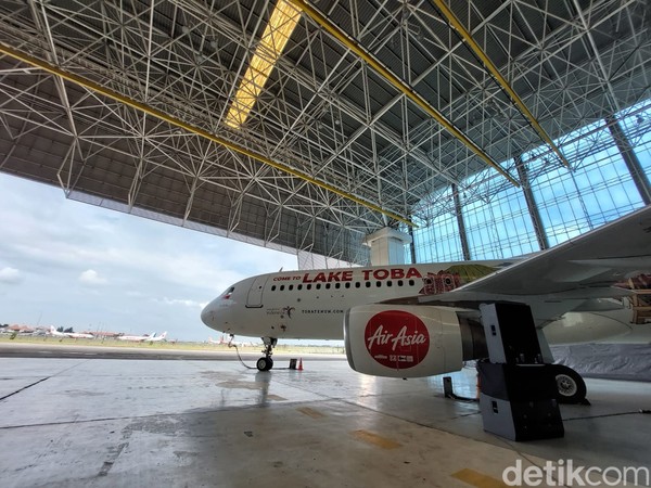 Kapan nih kamu terbang ke Danau Toba?