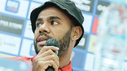 Pemain Bali United Yabes Roni saat Presscon, Jumat (17/2) di Sleman. (Bali United Official)