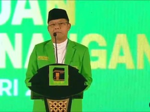 Erick hingga Sandi Hadir, Plt Ketum PPP Singgung Cawapres di Depan Jokowi