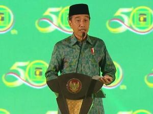 Bahas Capres-Cawapres di Harlah PPP, Jokowi Sebut Prabowo hingga Mahfud