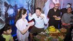 Ulang Tahun Bareng, Raffi Nagita dapat Kejutan Pesta Bertema Halloween