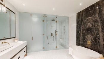 Ini adalah bentuk kamar mandinya. Foto: Daily Mail