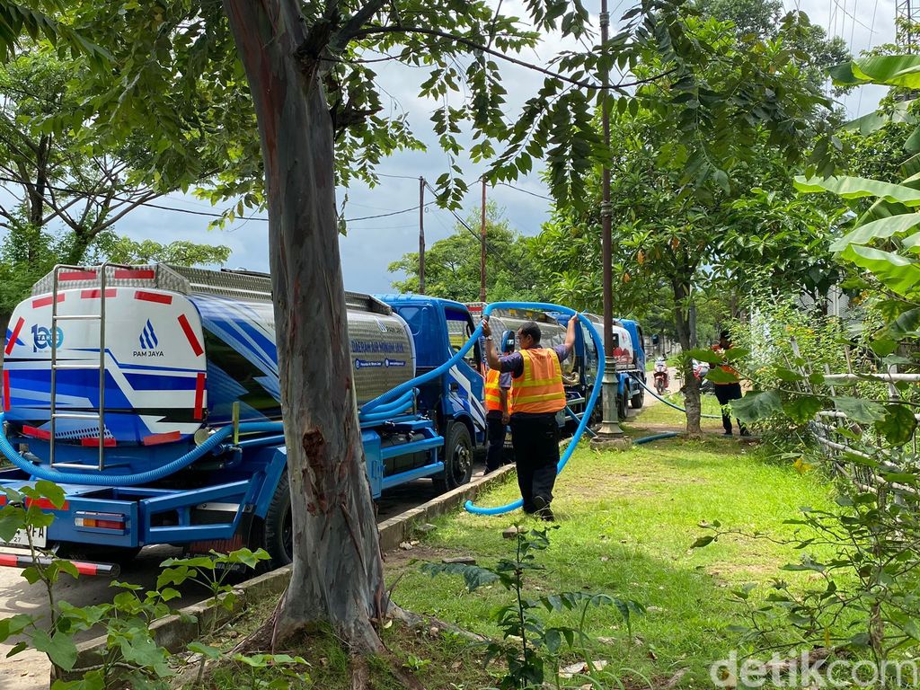 Rusun Marunda sulit air bersih, 17 Februari 2023. (Devi Puspitasari/detikcom)
