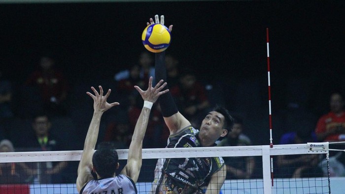 Selebrasi pemain Jakarta Bhayangkara Presis, Proliga 2023 di Jogja, Kamis (16/2/2023).