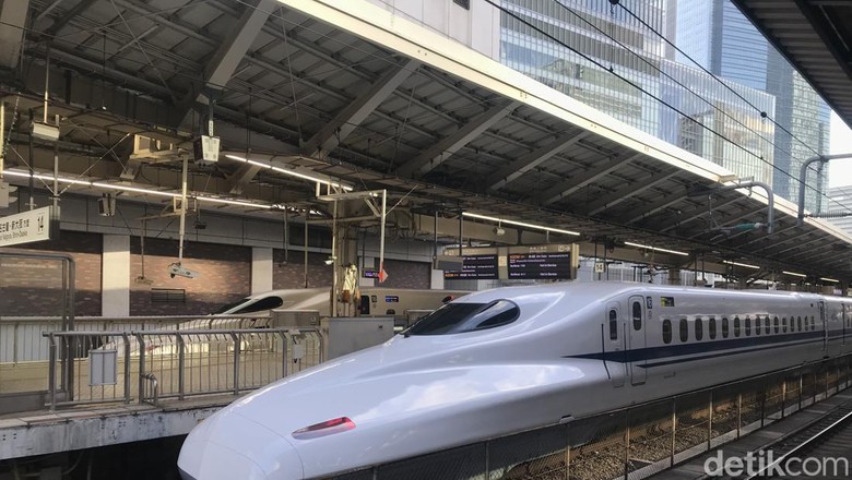 Pengalaman Naik Shinkansen Jepang Benar Benar Tepat Waktu Dan Tenang