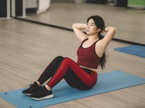 Cara Tepat Hempaskan Perut Buncit, Rajin Sit-up Nggak Bikin Body Goals