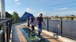 Terpesona Indahnya Skywalk dengan Lampu Dansa di Siak Riau