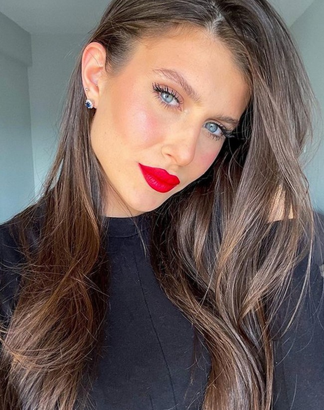 Tak heran jika gadis 22 tahun itu memiliki profesi lain, yakni seorang model. Foto: dok. Instagram/Tanja Lamby